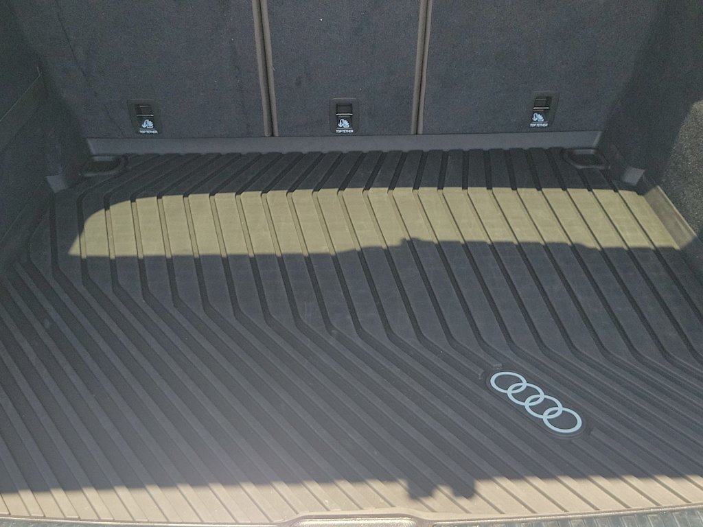Thumbnail: 2025 Audi Q5 - 18