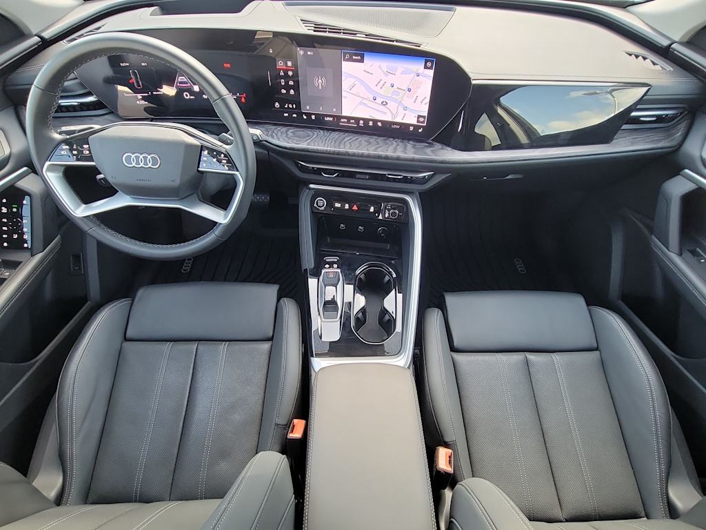Thumbnail: 2025 Audi Q5 - 10