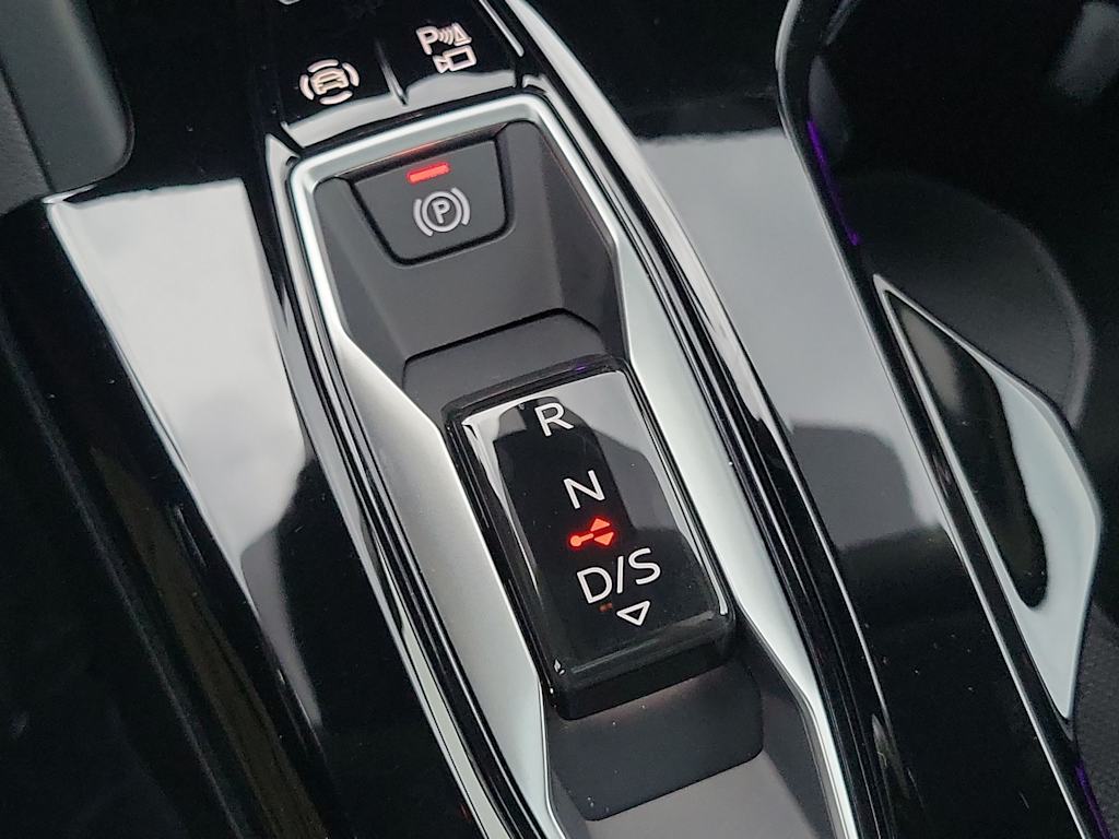 Thumbnail: 2025 Audi Q5 - 16