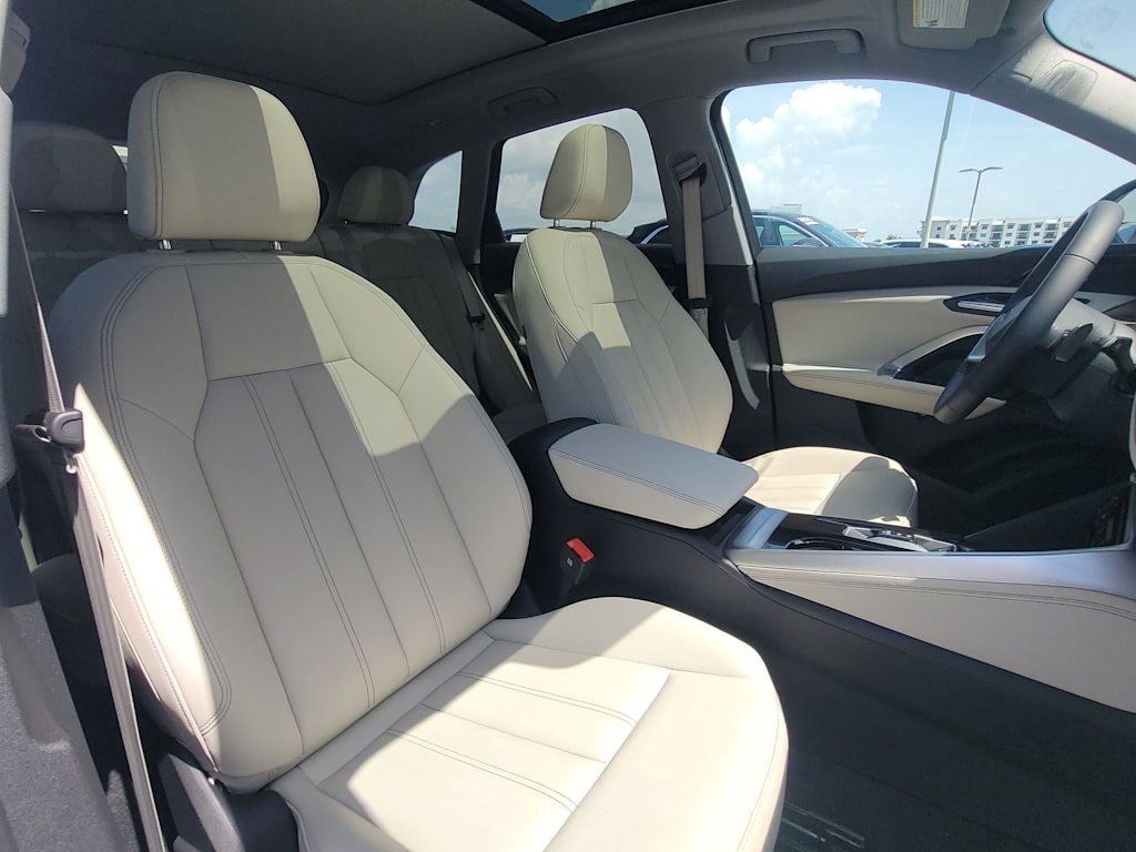 Thumbnail: 2025 Audi Q5 - 28