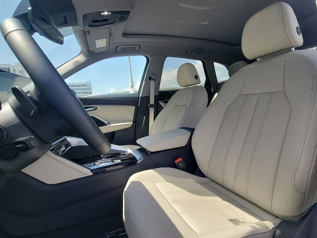 Thumbnail: 2025 Audi Q5 - 11