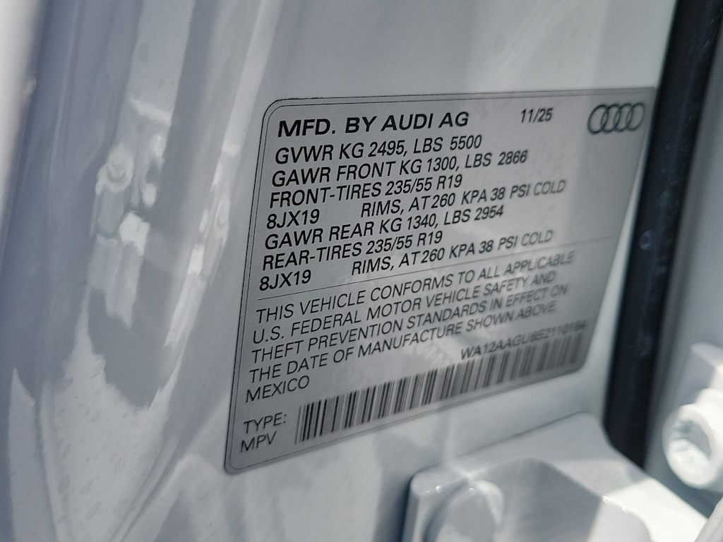 Thumbnail: 2025 Audi Q5 - 20
