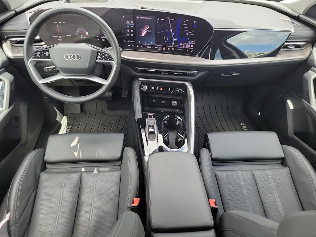 Thumbnail: 2025 Audi Q5 - 10