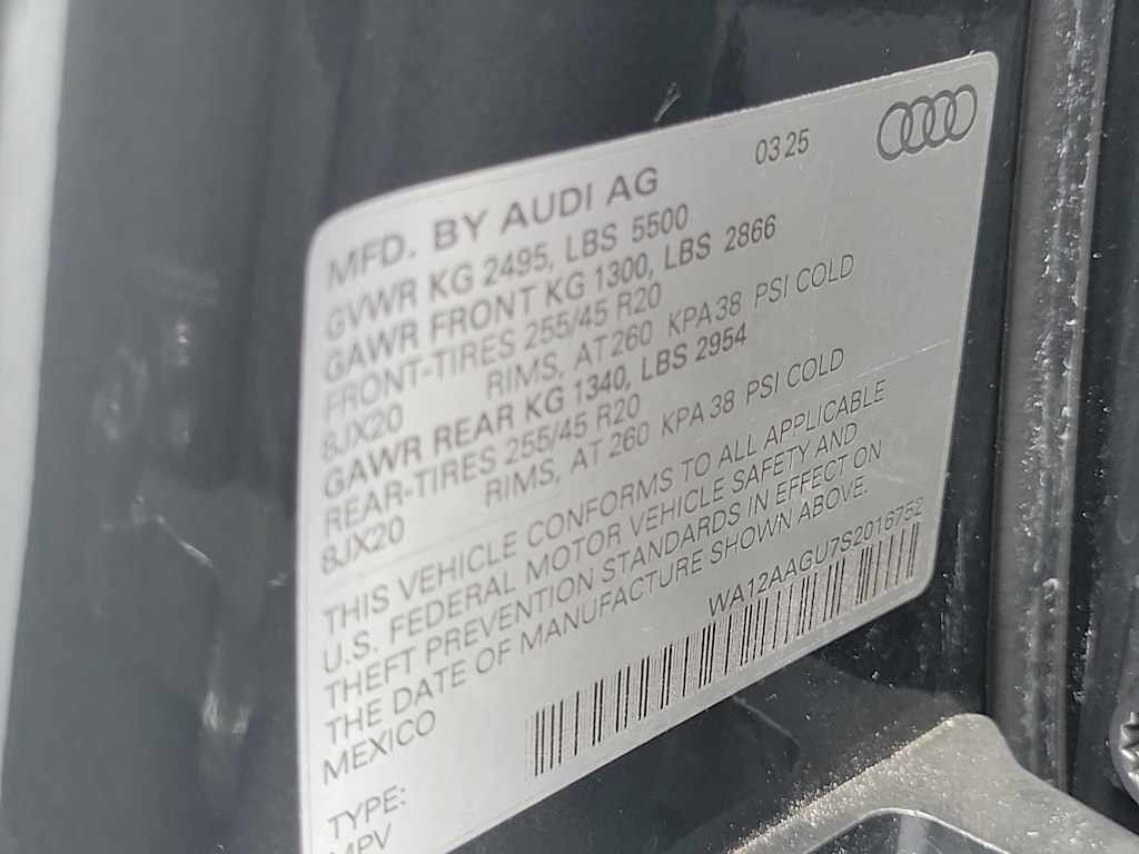 Thumbnail: 2025 Audi Q5 - 20