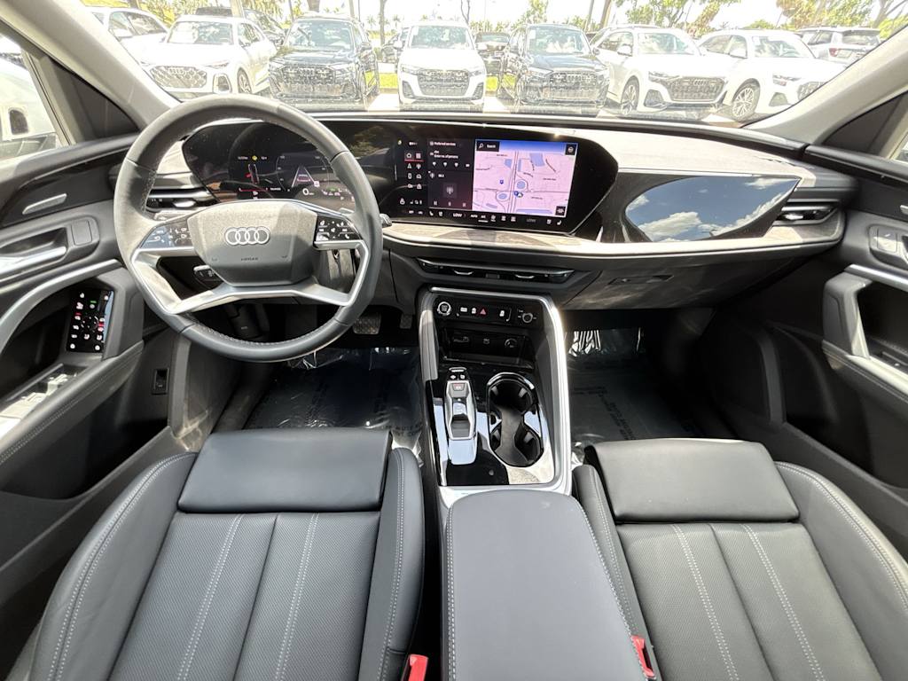 Thumbnail: 2025 Audi Q5 - 2