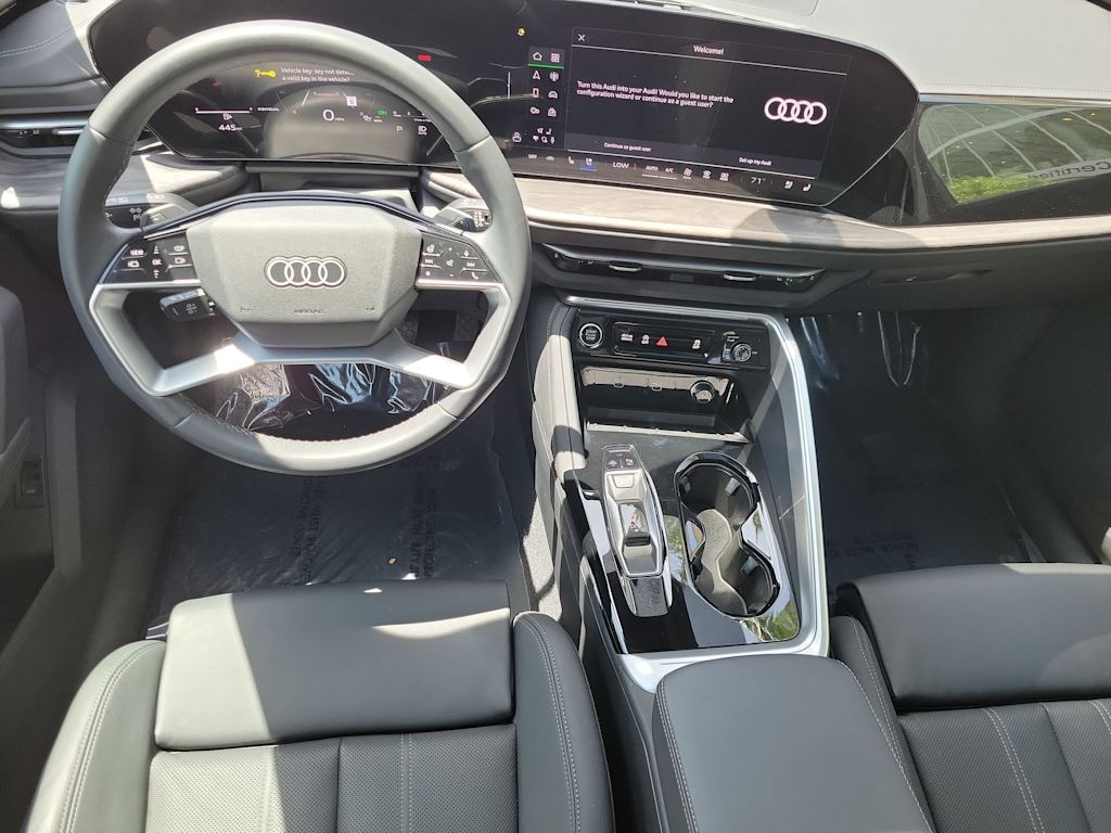 Thumbnail: 2025 Audi Q5 - 15