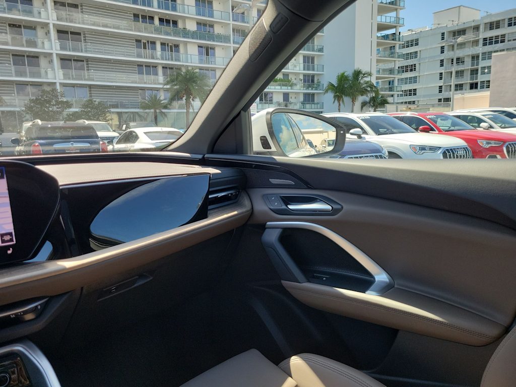 Thumbnail: 2025 Audi Q5 - 22