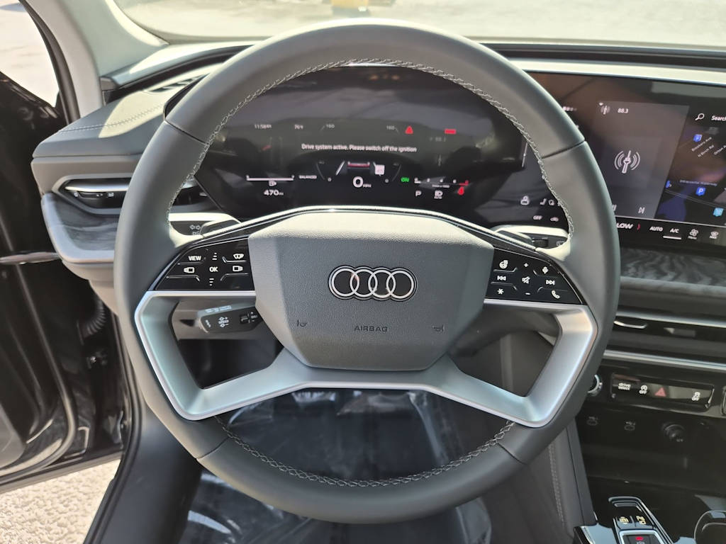 Thumbnail: 2025 Audi Q5 - 13