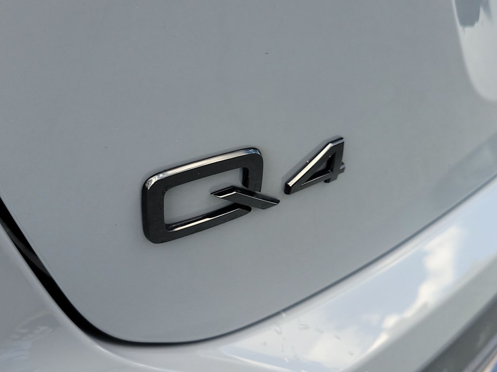 Thumbnail: 2024 Audi Q4 e-tron - 24