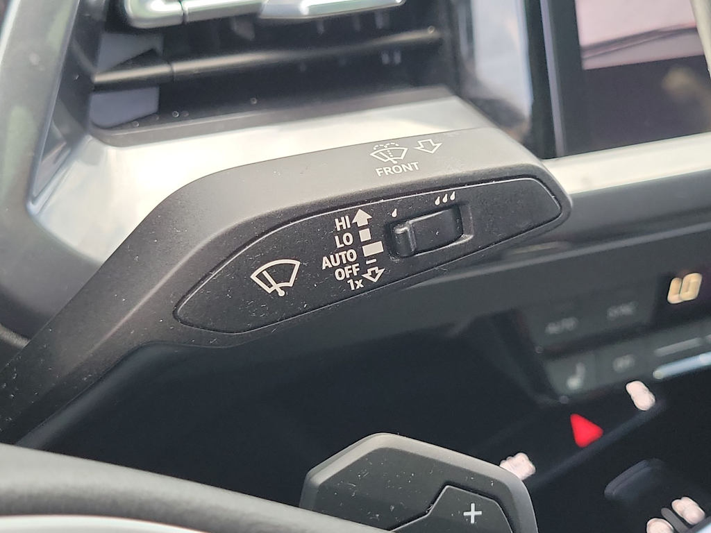 Thumbnail: 2024 Audi Q4 e-tron - 30