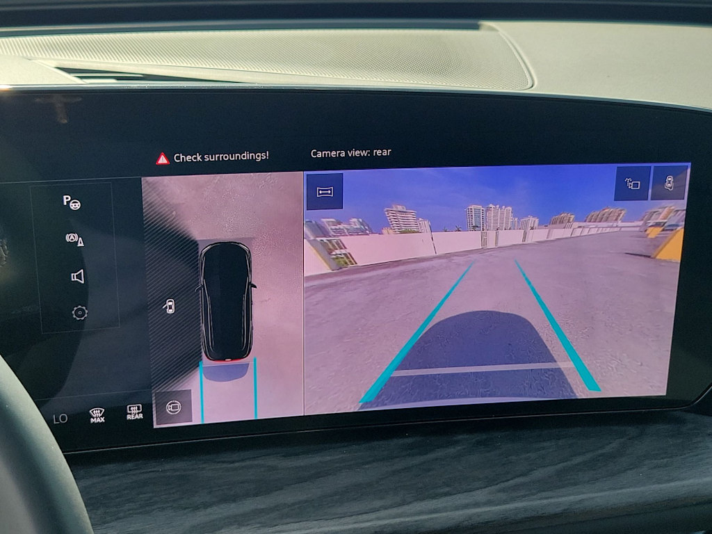 Thumbnail: 2025 Audi Q5 - 26