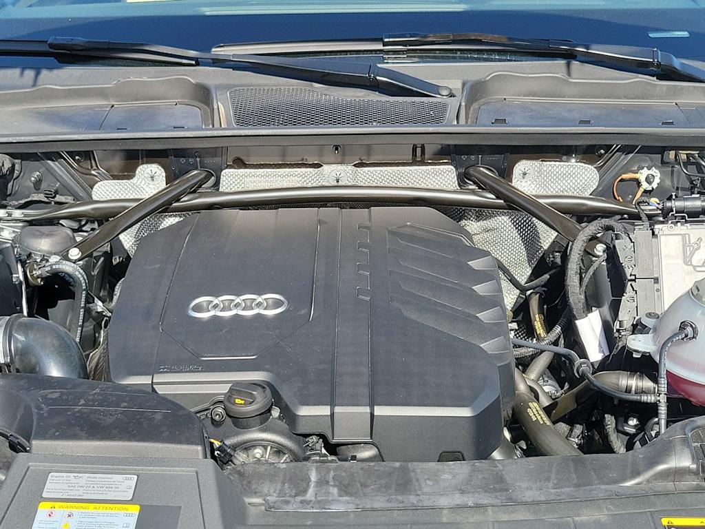 Thumbnail: 2023 Audi Q5 - 9