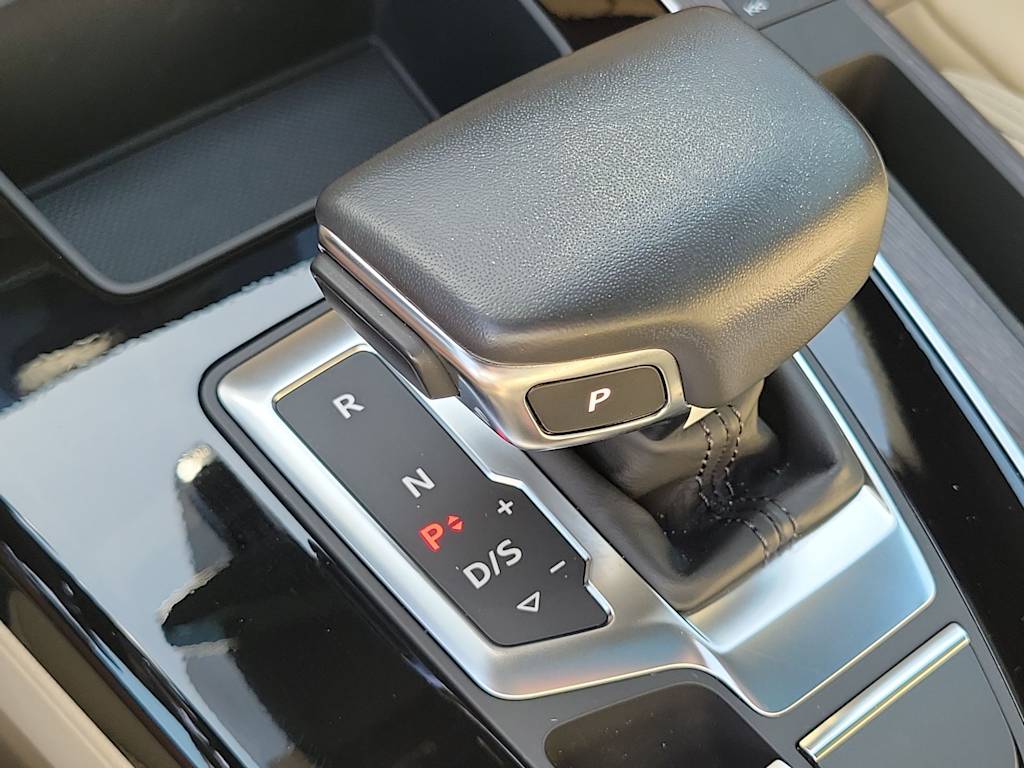Thumbnail: 2023 Audi Q5 - 35