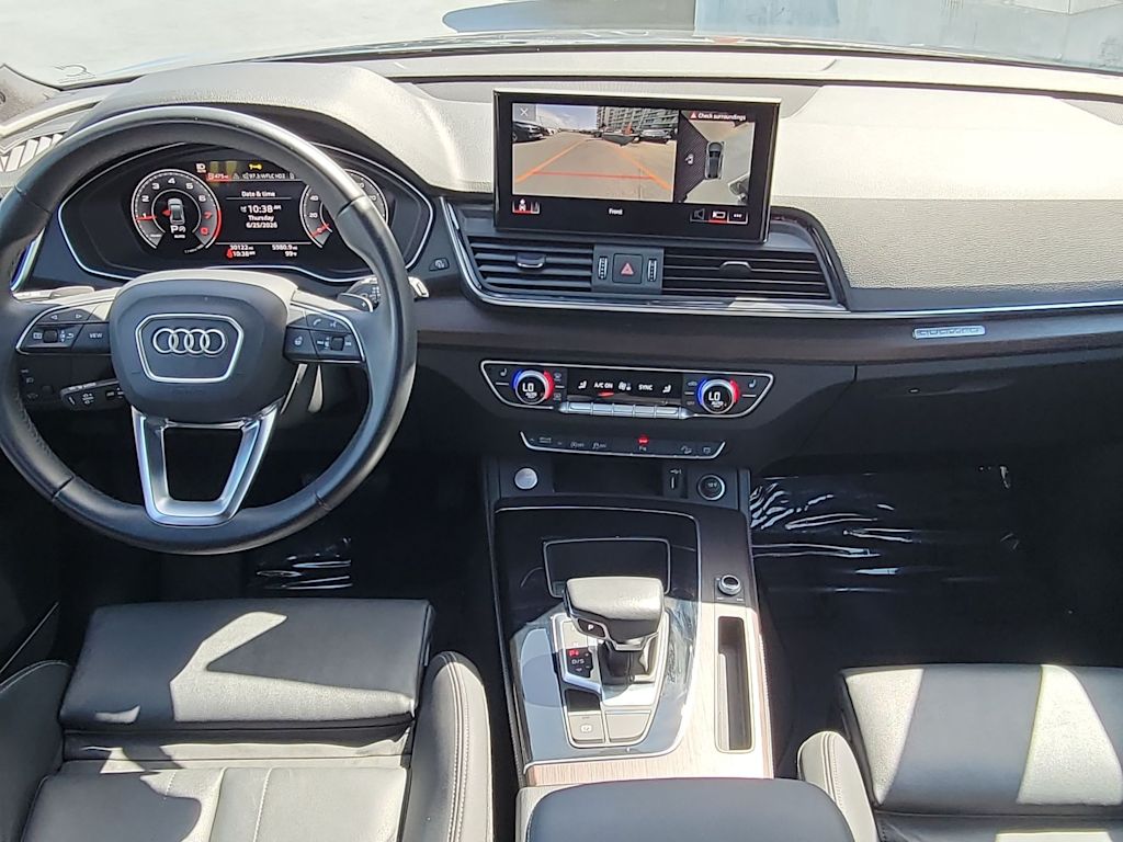 Thumbnail: 2023 Audi Q5 - 2