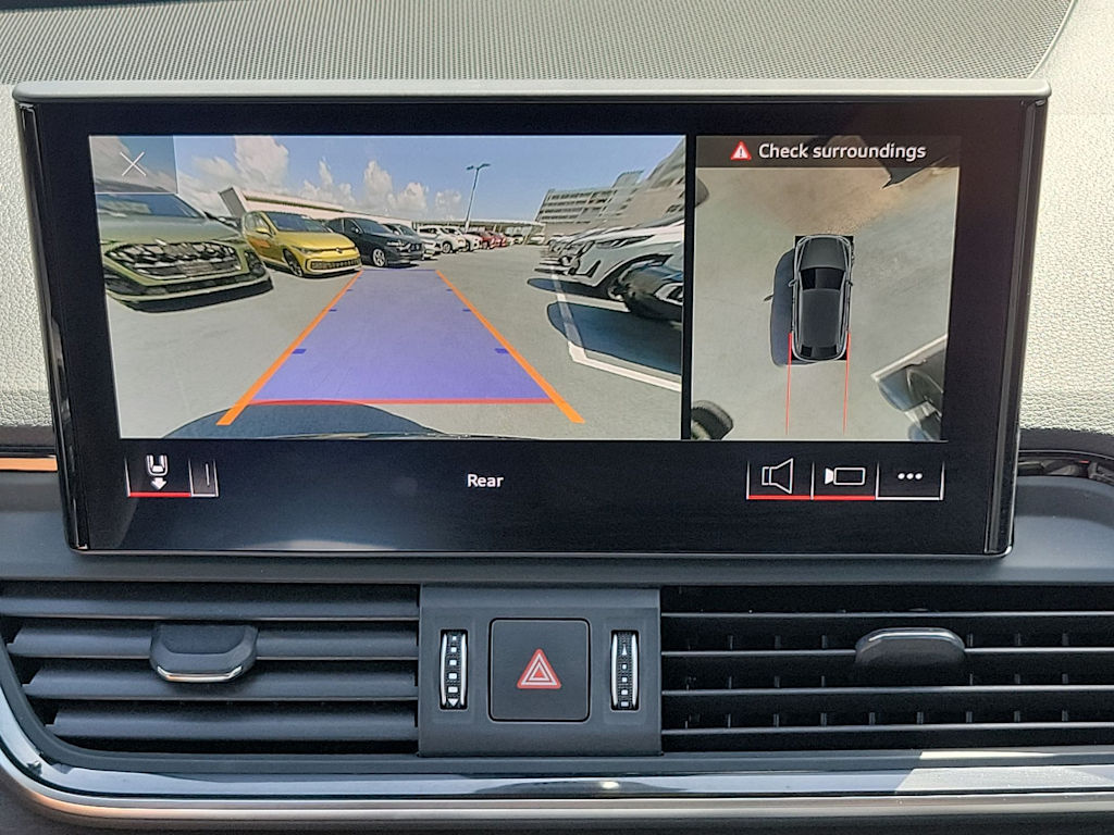 Thumbnail: 2023 Audi Q5 - 27