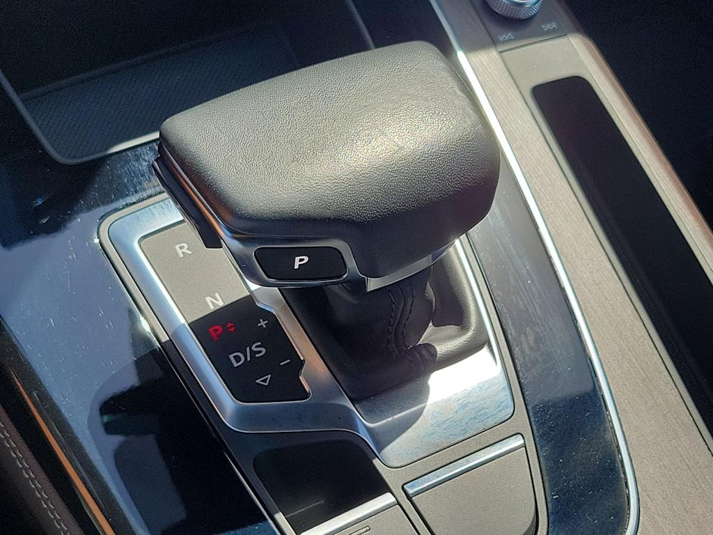 Thumbnail: 2023 Audi Q5 - 13