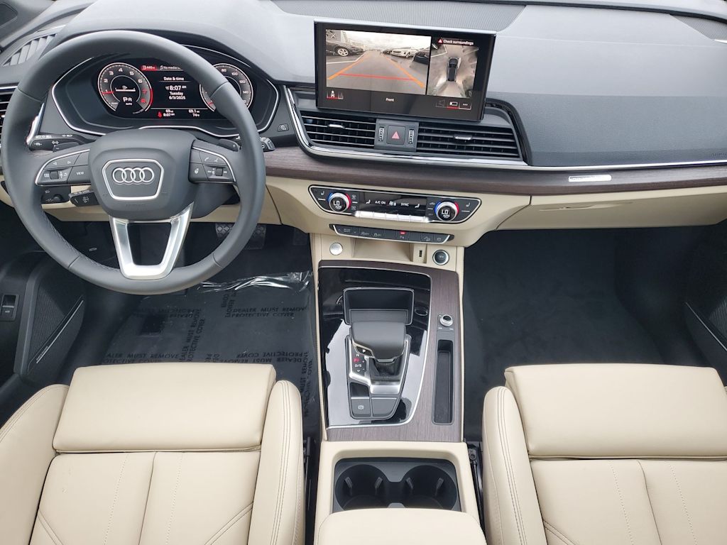 Thumbnail: 2025 Audi Q5 - 8