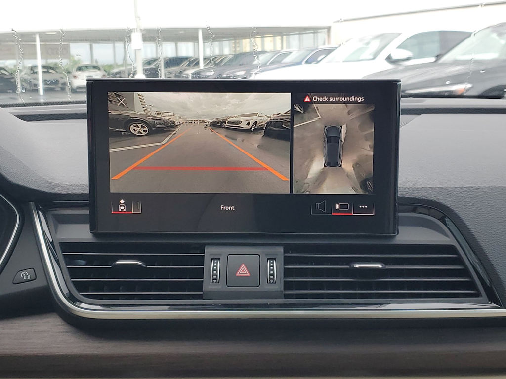 Thumbnail: 2025 Audi Q5 - 25