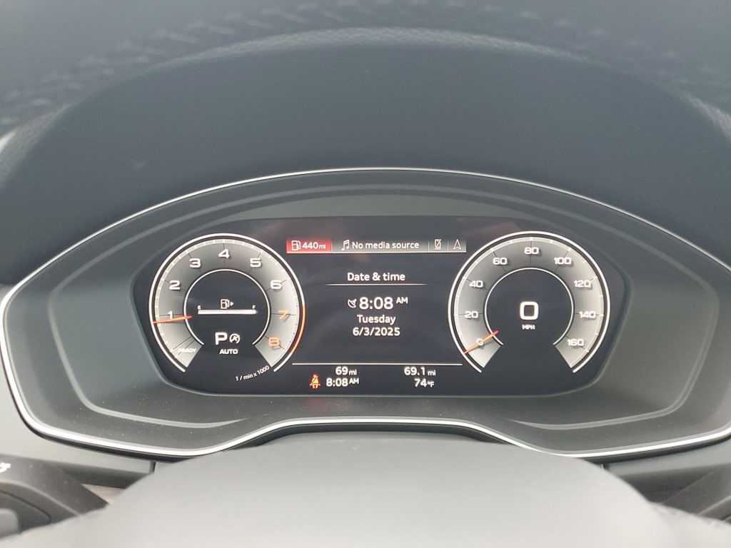 Thumbnail: 2025 Audi Q5 - 14