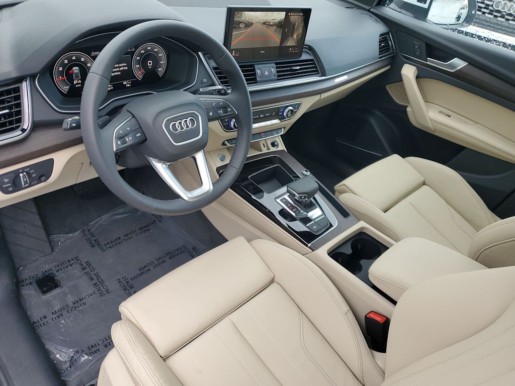 Thumbnail: 2025 Audi Q5 - 2