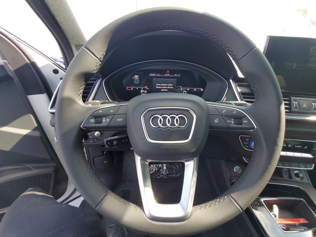 Thumbnail: 2023 Audi Q5 - 12