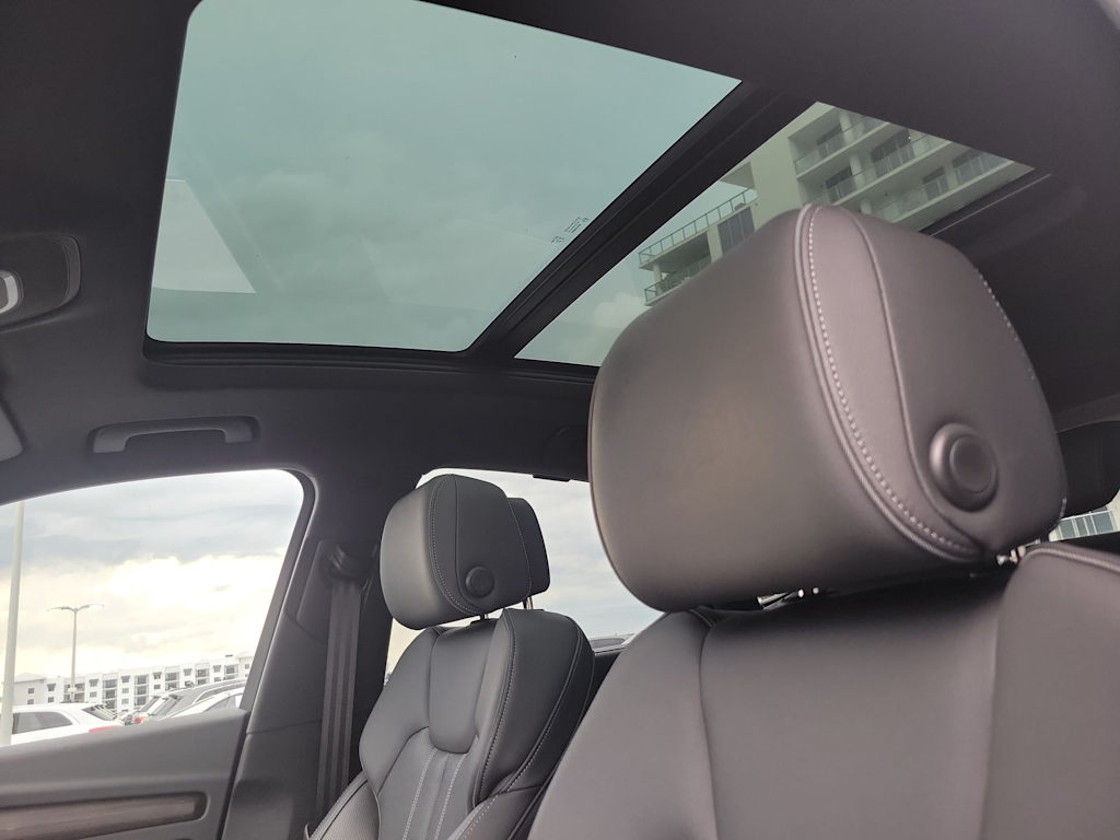 Thumbnail: 2023 Audi Q5 - 26