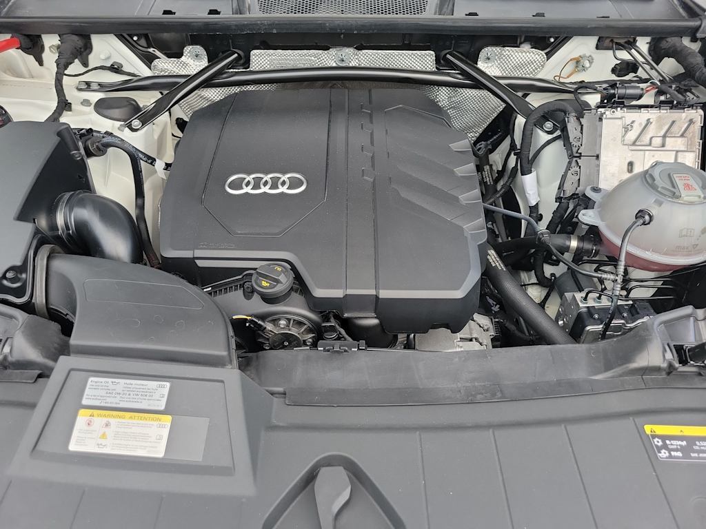 Thumbnail: 2023 Audi Q5 - 9
