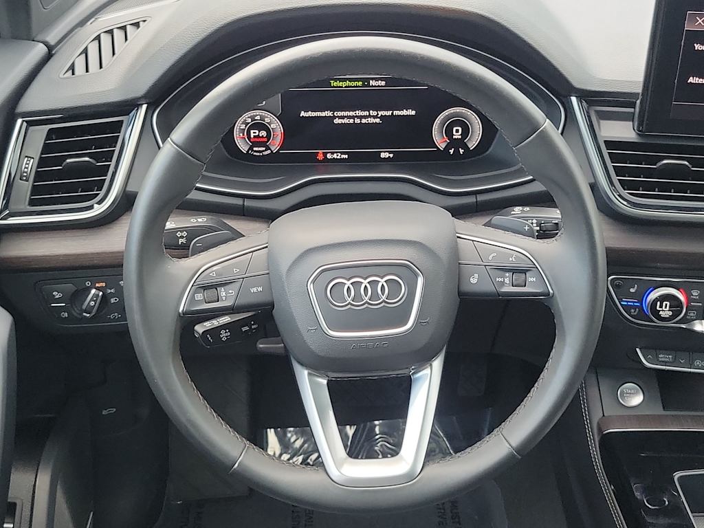 Thumbnail: 2023 Audi Q5 - 10