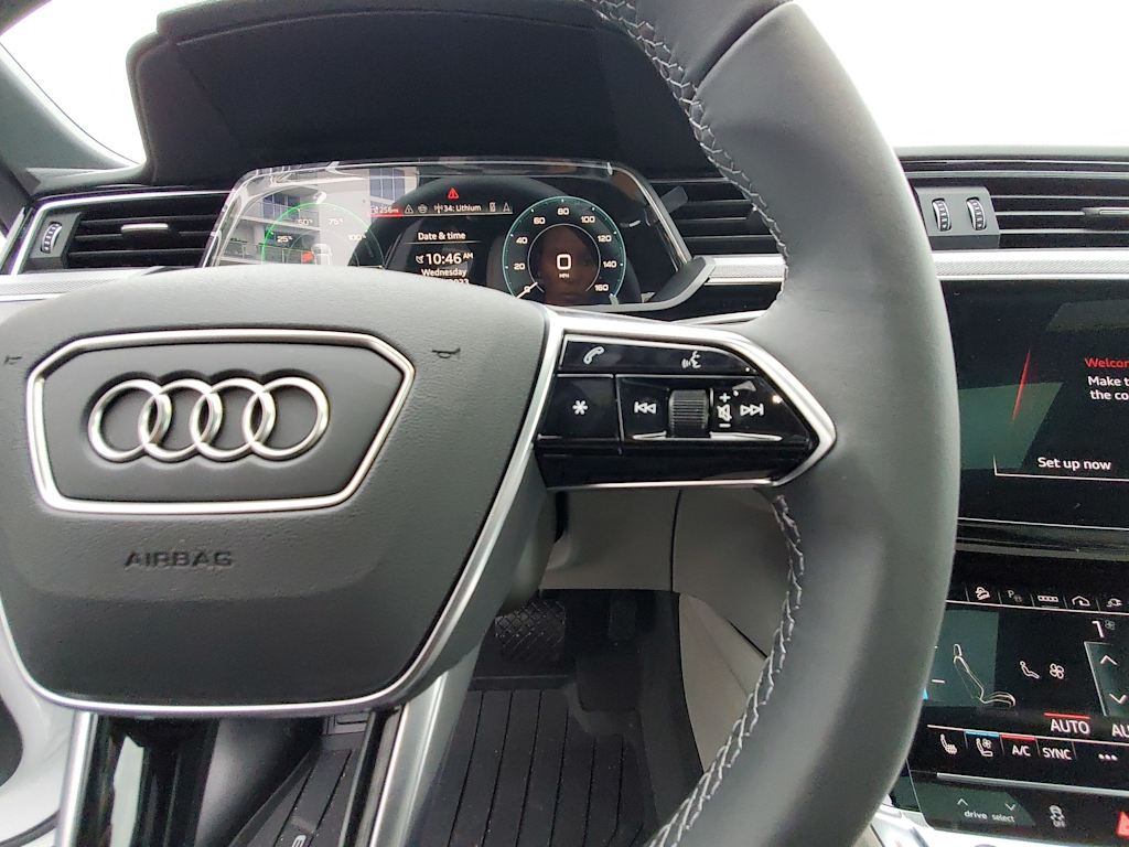 Thumbnail: 2024 Audi Q8 e-tron - 23