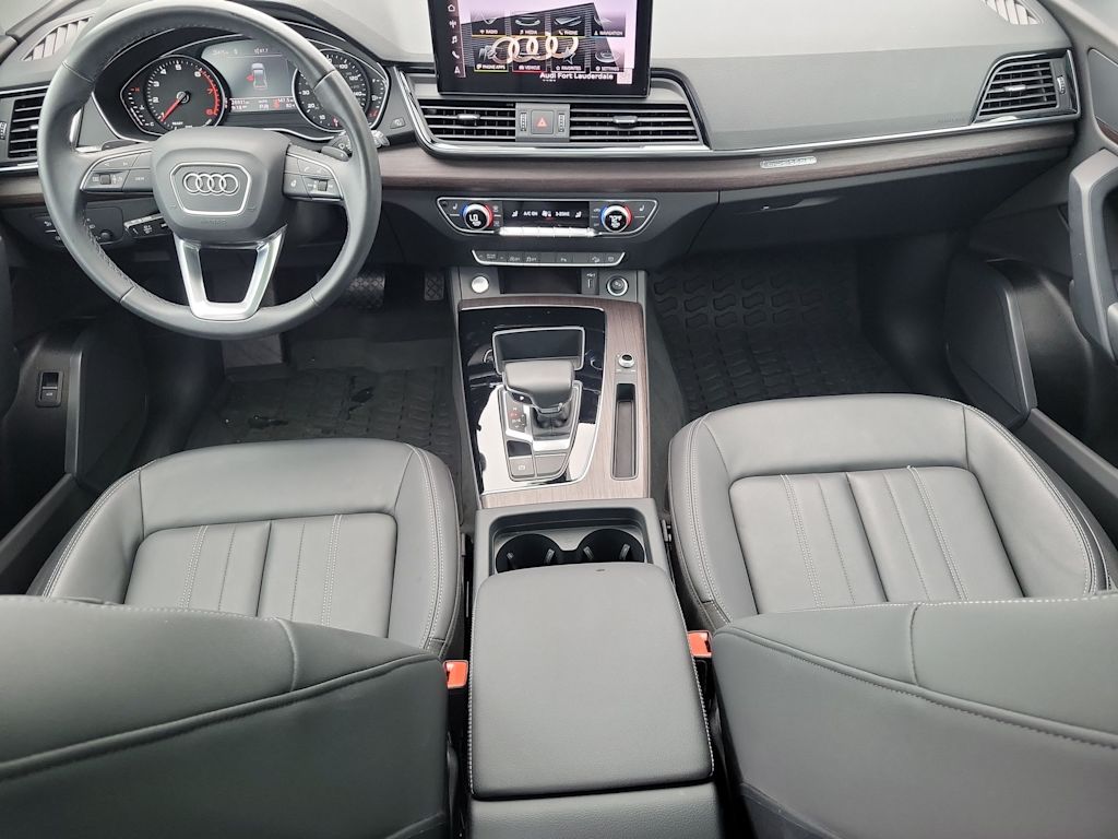 Thumbnail: 2023 Audi Q5 - 15