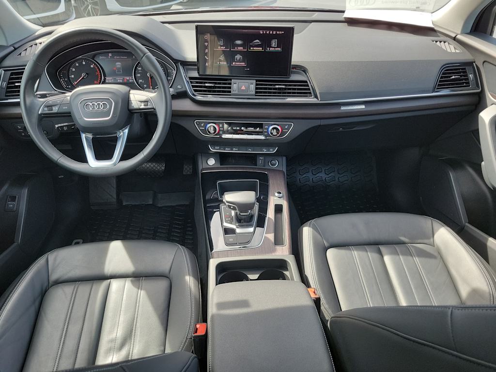 Thumbnail: 2023 Audi Q5 - 10