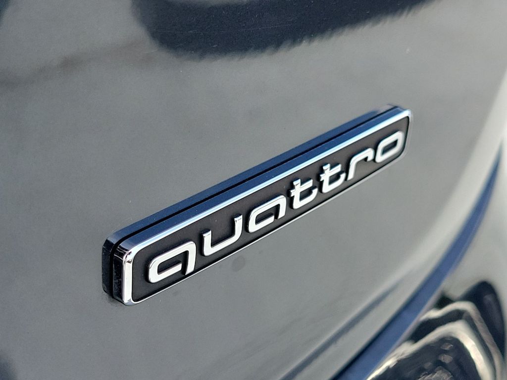 Thumbnail: 2023 Audi Q5 - 7