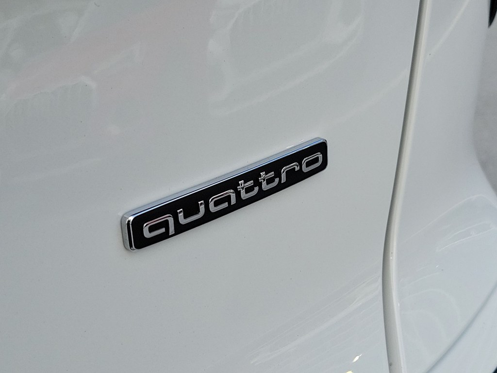 Thumbnail: 2026 Audi Q3 - 7