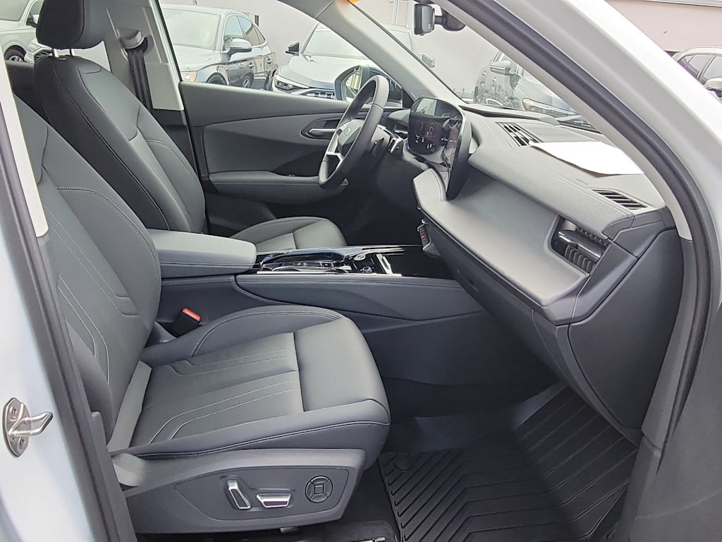 Thumbnail: 2026 Audi Q3 - 25