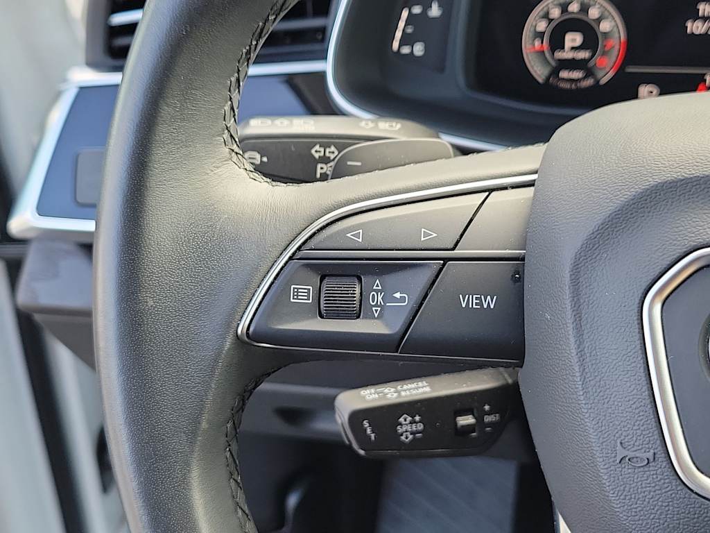 Thumbnail: 2023 Audi Q7 - 24