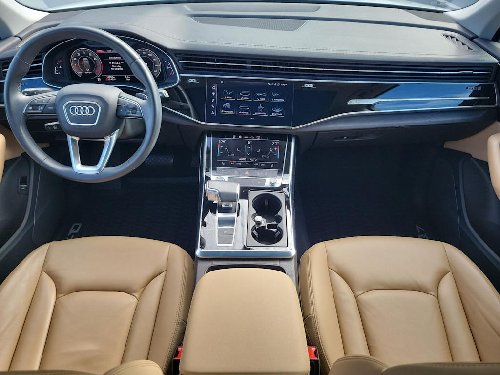 Thumbnail: 2023 Audi Q7 - 10