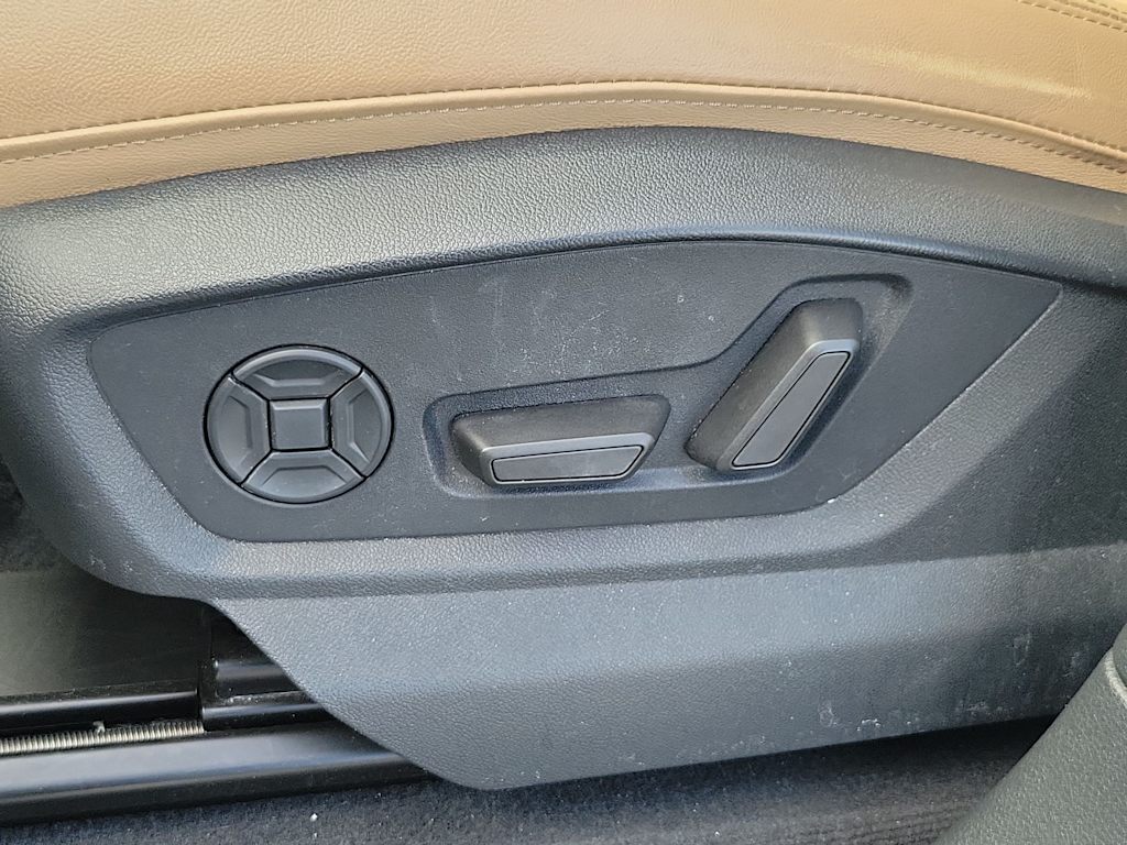 Thumbnail: 2023 Audi Q7 - 22