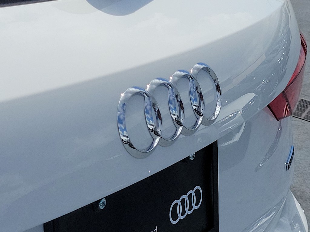 Thumbnail: 2024 Audi Q3 - 7