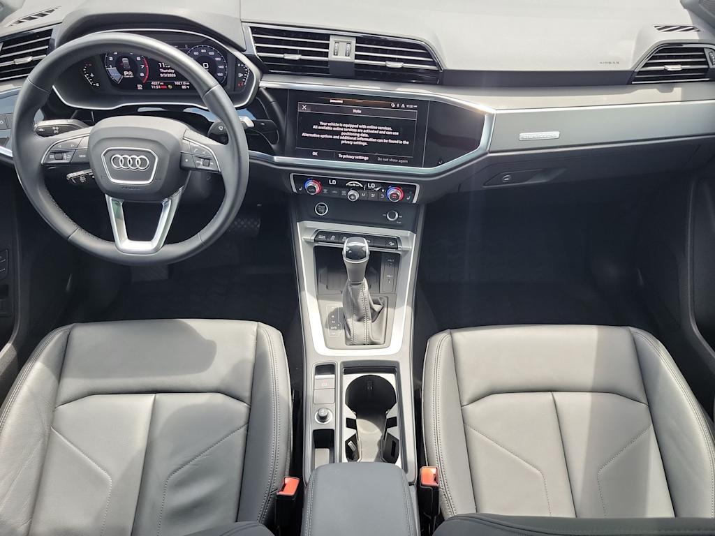 Thumbnail: 2024 Audi Q3 - 10