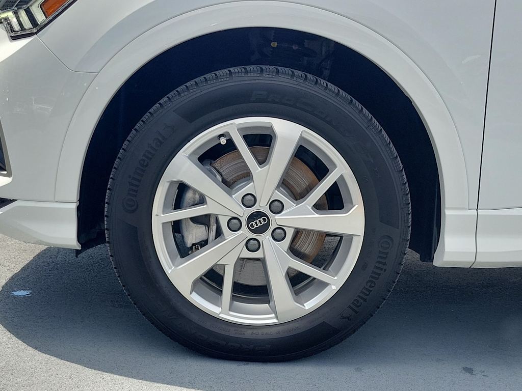 Thumbnail: 2024 Audi Q3 - 8