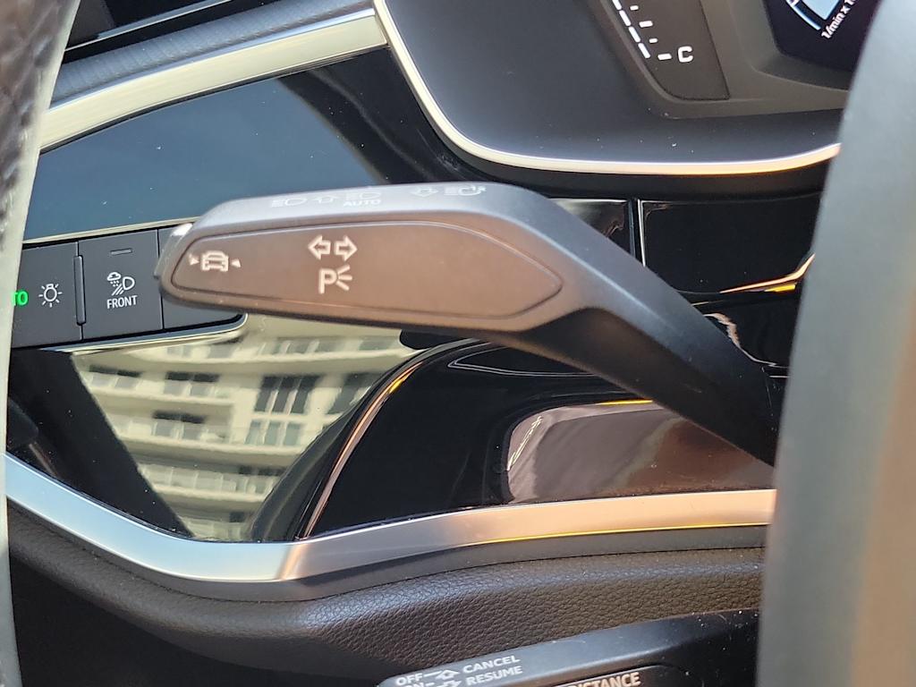 Thumbnail: 2024 Audi Q3 - 32
