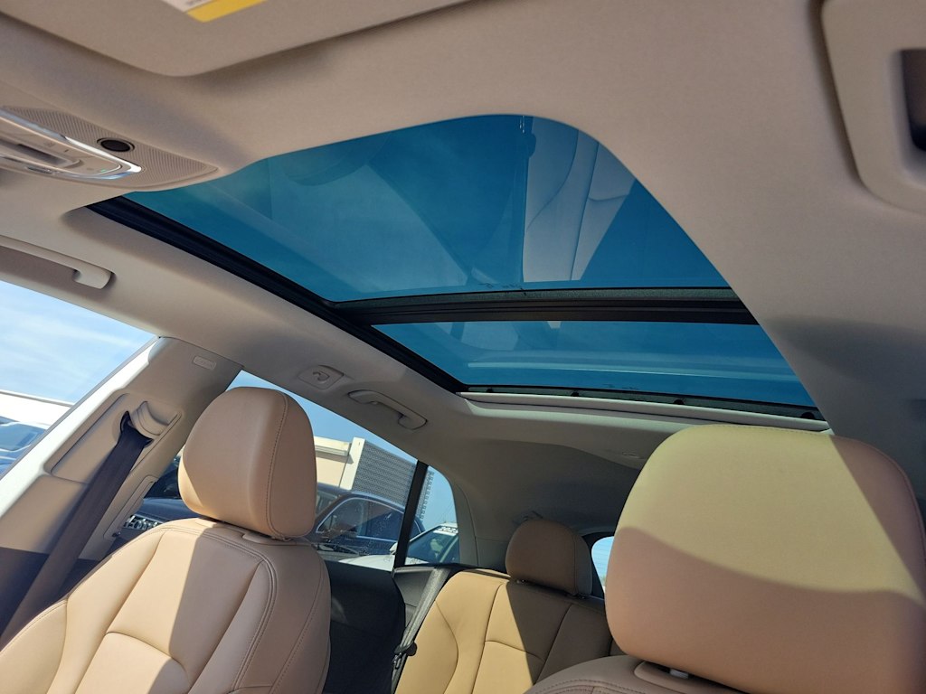 Thumbnail: 2025 Audi Q8 - 23