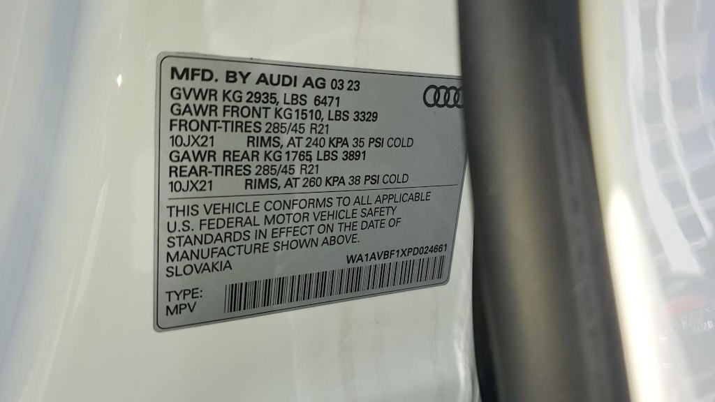 Thumbnail: 2023 Audi Q8 - 20
