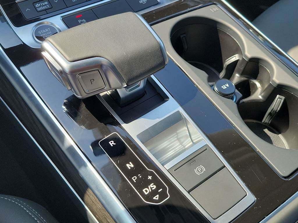 Thumbnail: 2026 Audi Q7 - 33