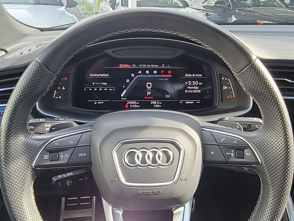 Thumbnail: 2023 Audi SQ8 - 24