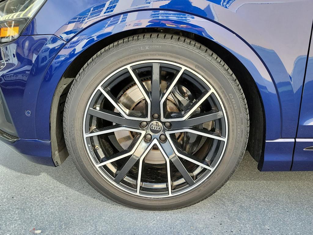 Thumbnail: 2023 Audi SQ8 - 7