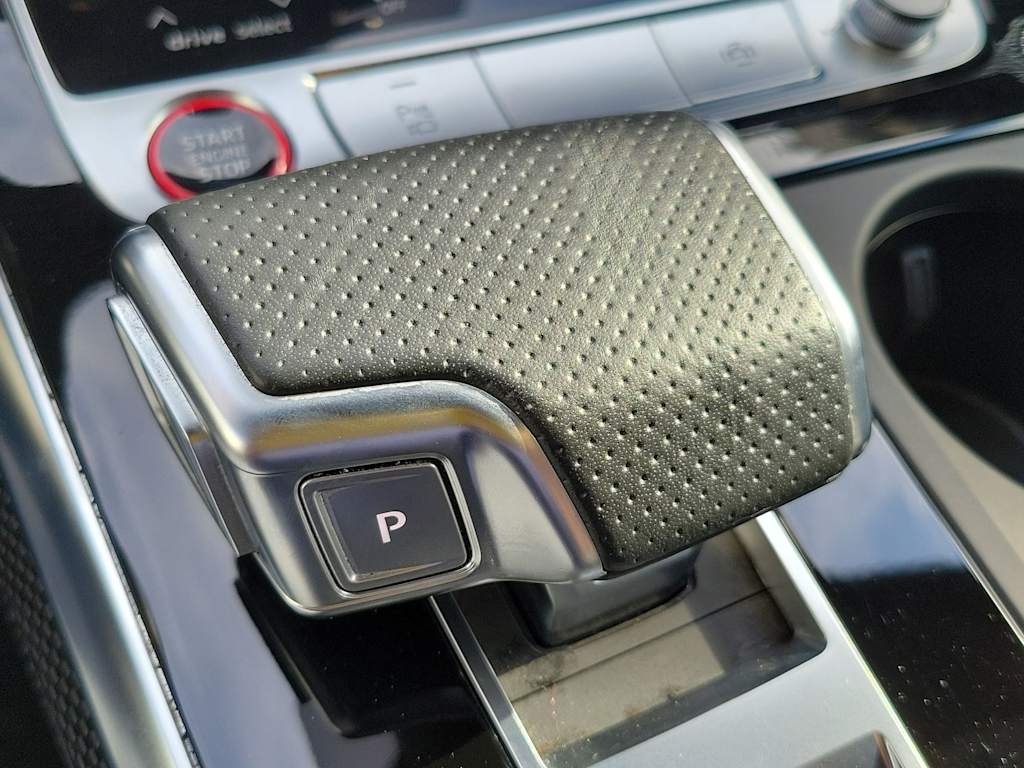 Thumbnail: 2023 Audi SQ8 - 29