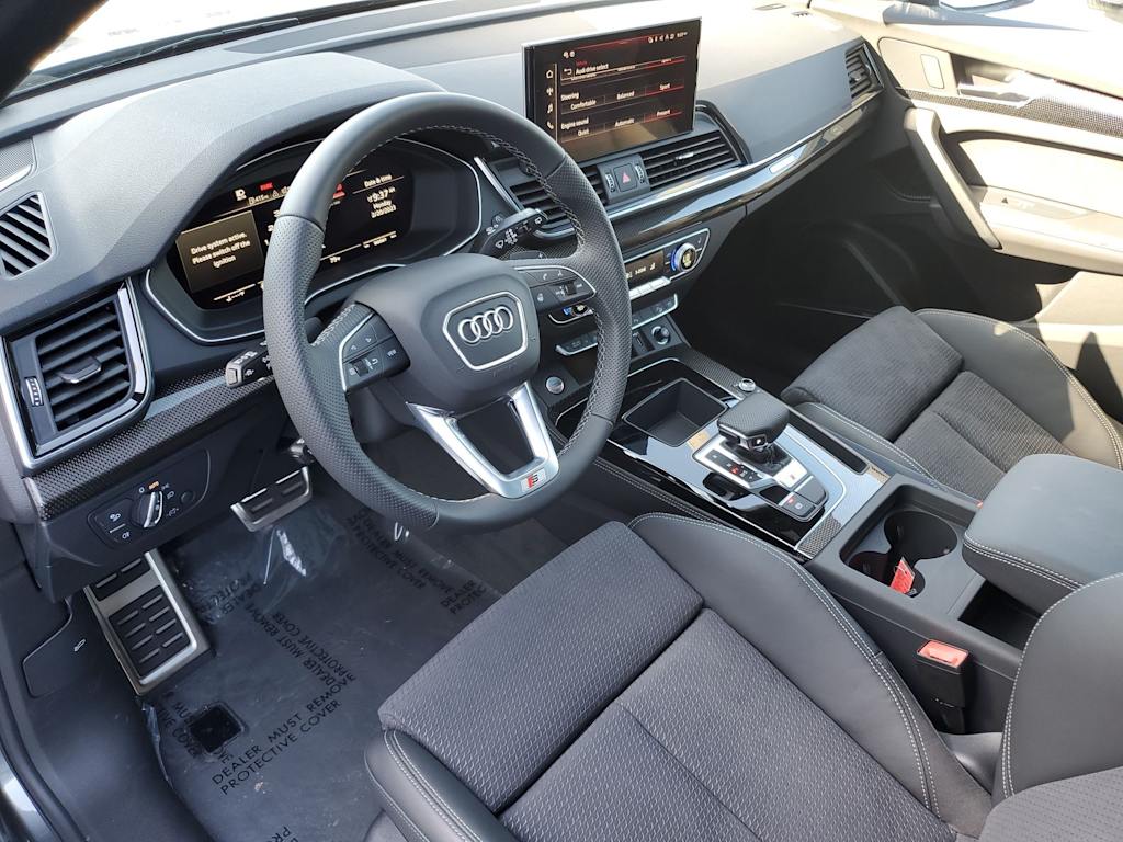 Thumbnail: 2023 Audi SQ5 - 2