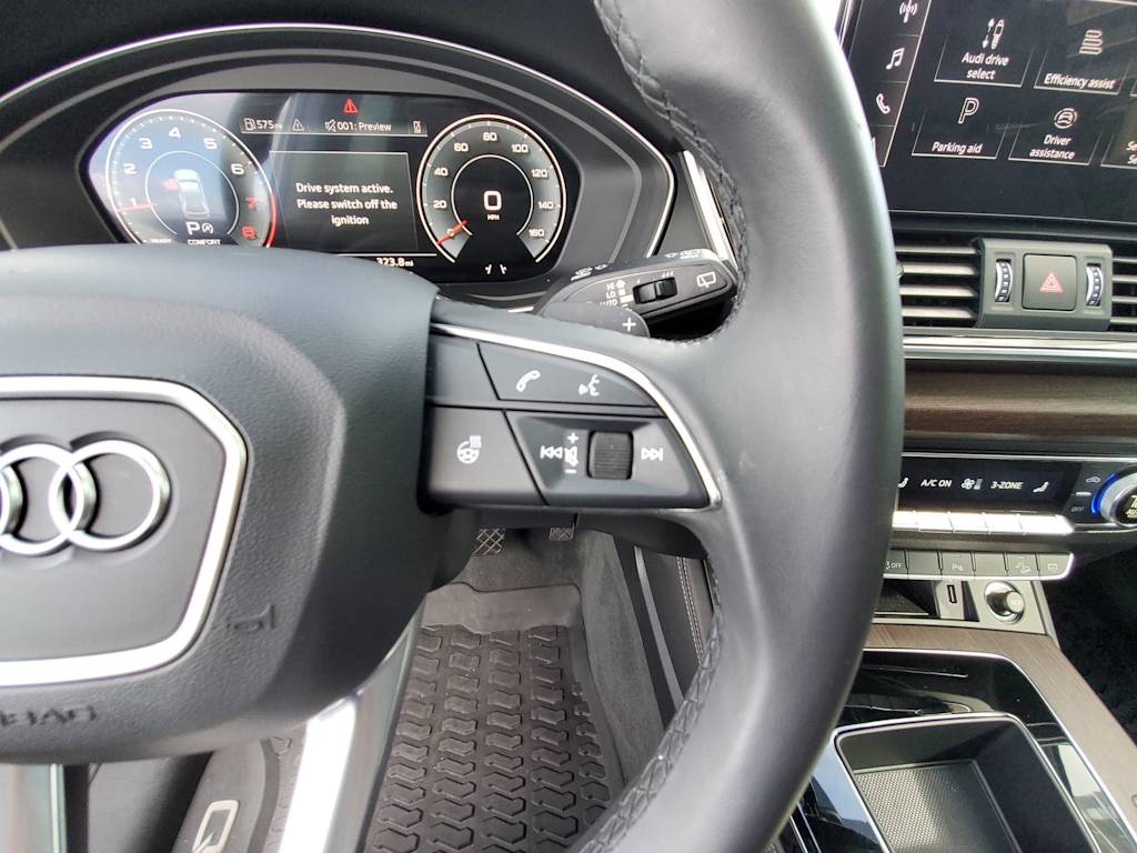 Thumbnail: 2021 Audi Q5 - 23