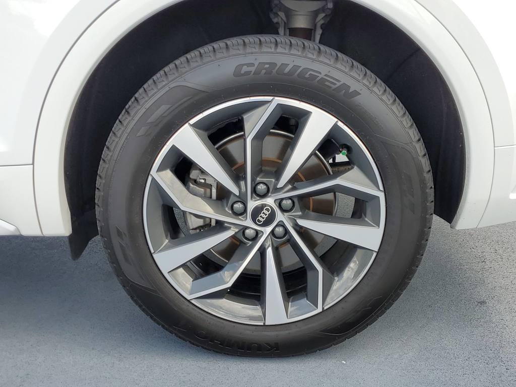 Thumbnail: 2021 Audi Q5 - 8